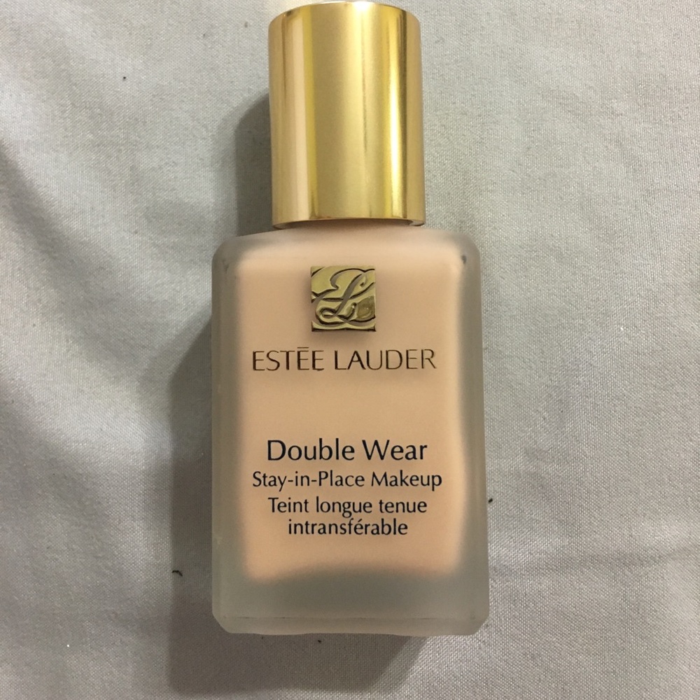 Estée Lauder double wear foundation